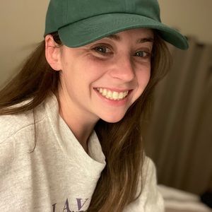 Meet your Posher, Marina